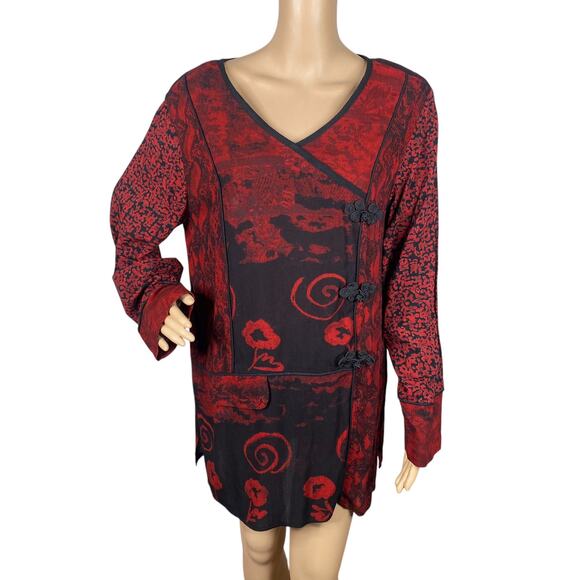 Vtg 90s Red Black Batik Artsy Art To Wear Patchwork Tunic Top SZ 10 - Picture 1 of 12